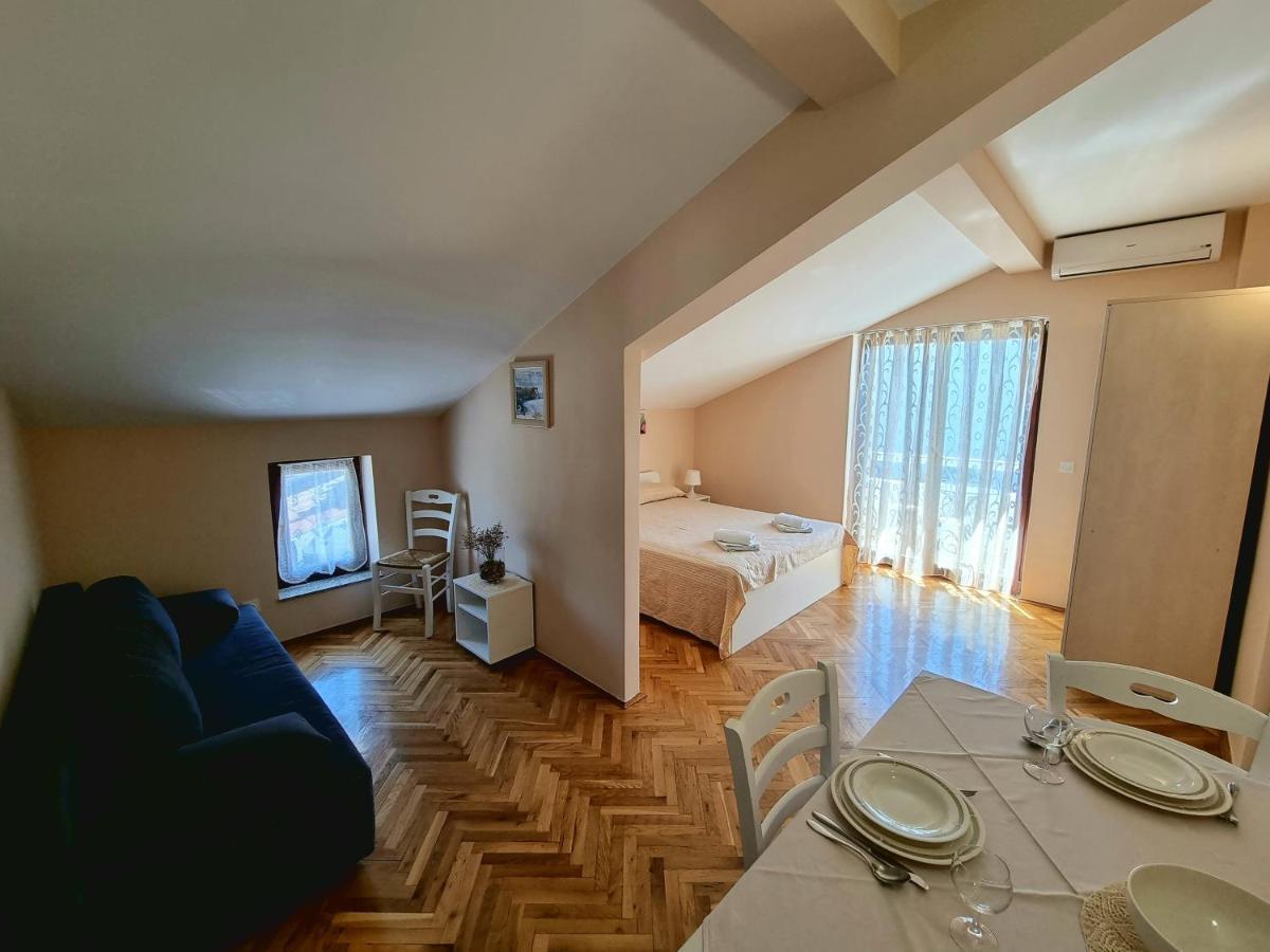 Apartments Ostrea - Ana 诺瓦利娅 外观 照片