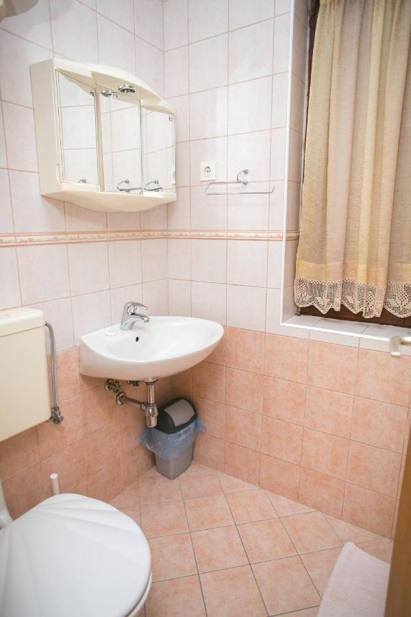 Apartments Ostrea - Ana 诺瓦利娅 外观 照片